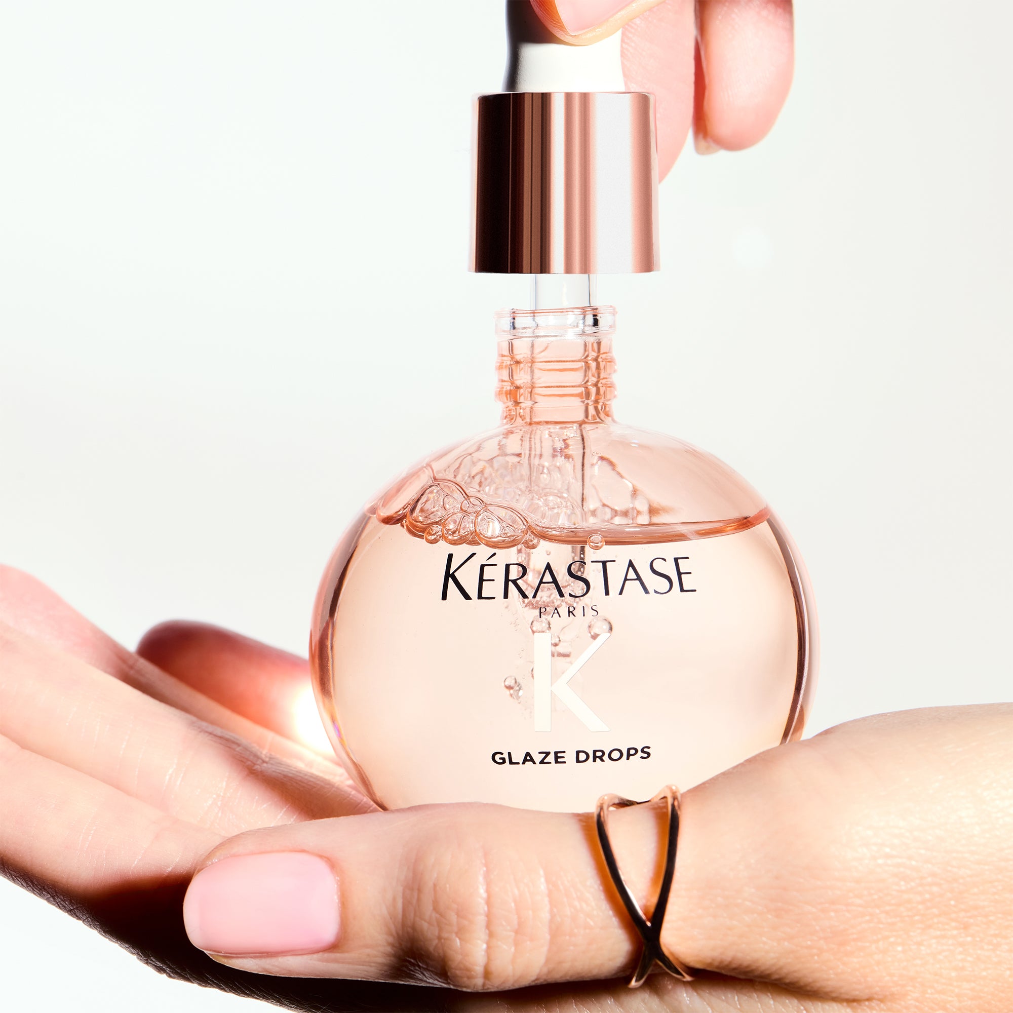 Kérastase Gloss Absolu Glaze Drops Hair Oil - TONI&GUY